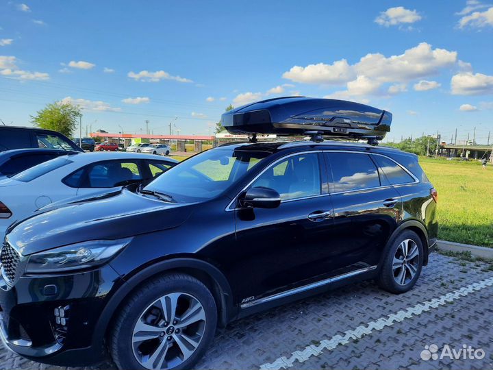 Бокс на крышу автомобиля