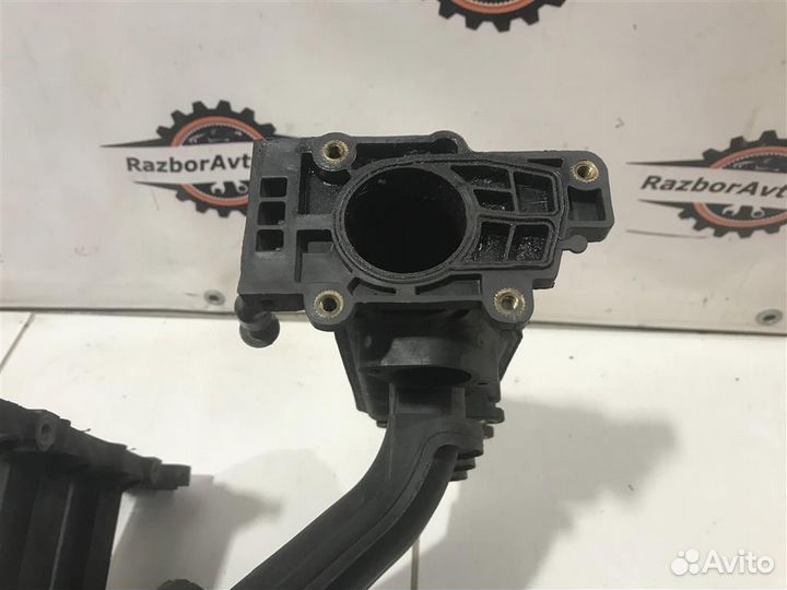 Коллектор впускной Daewoo Matiz 2001