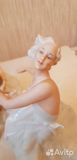 Фарфоровые статуэтки 