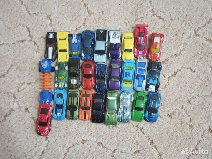 Машинки хотвилс