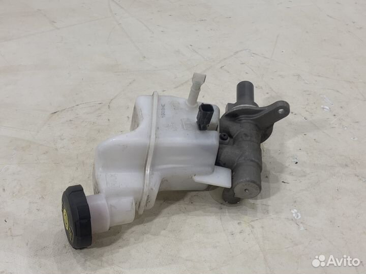 Главный тормозной цилиндр KIA K5 DL3