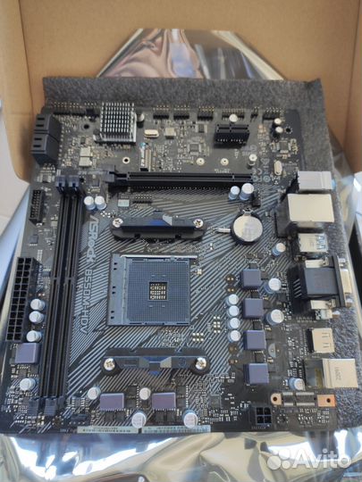 Материнская плата ASRock B550M-HDV