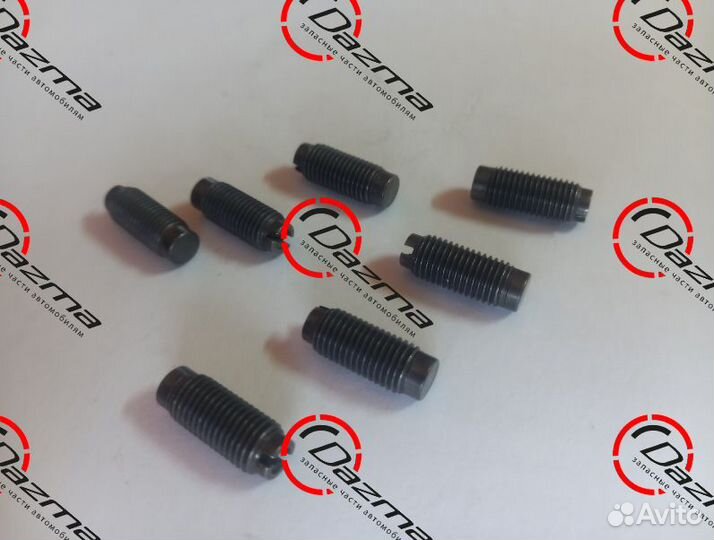 Isuzu 8943948030 Винт регулировочный толкателя кла