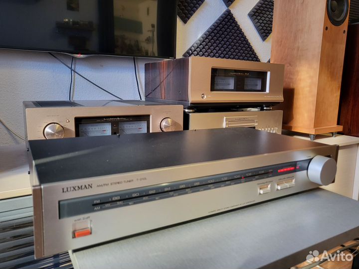Luхmаn T-210L Стерео Тюнер Japan, 1983г