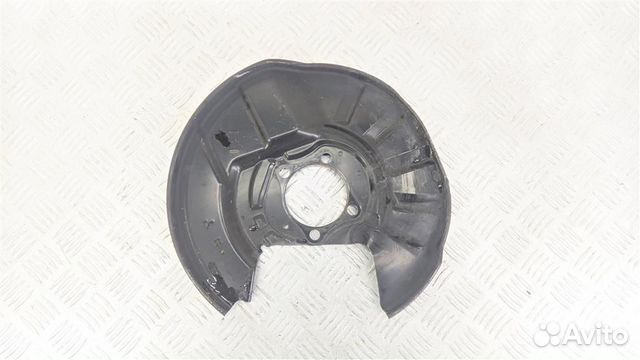 Кожух защитный тормозного диска Toyota RAV4 XA50