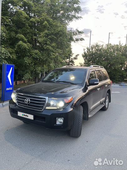 Toyota Land Cruiser, 2015