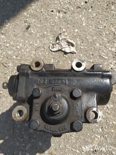 Рулевой редуктор TRW