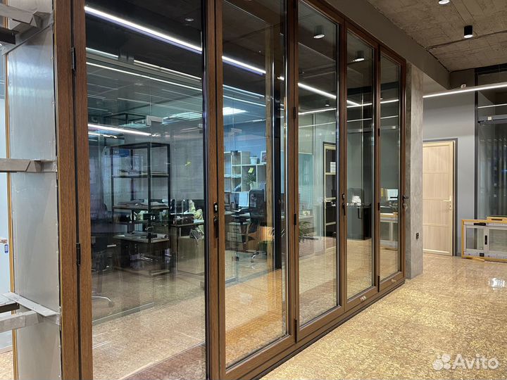 Складная стеклянная дверь гармошка