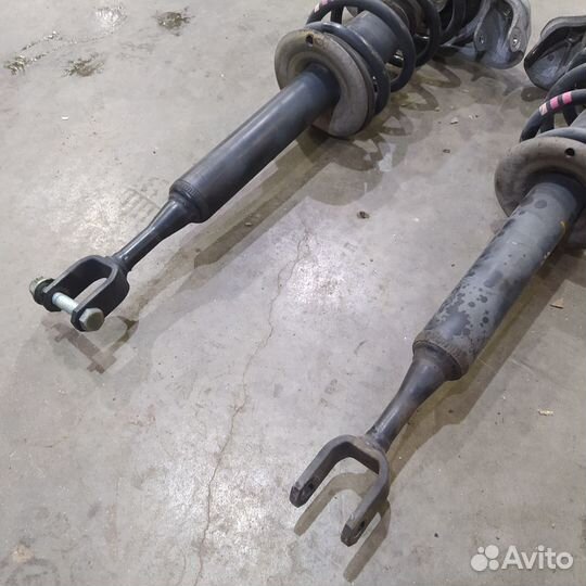 Стойка передняя audi A4 B7