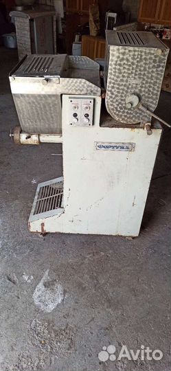 Пресс для изготовления макаронных изделий