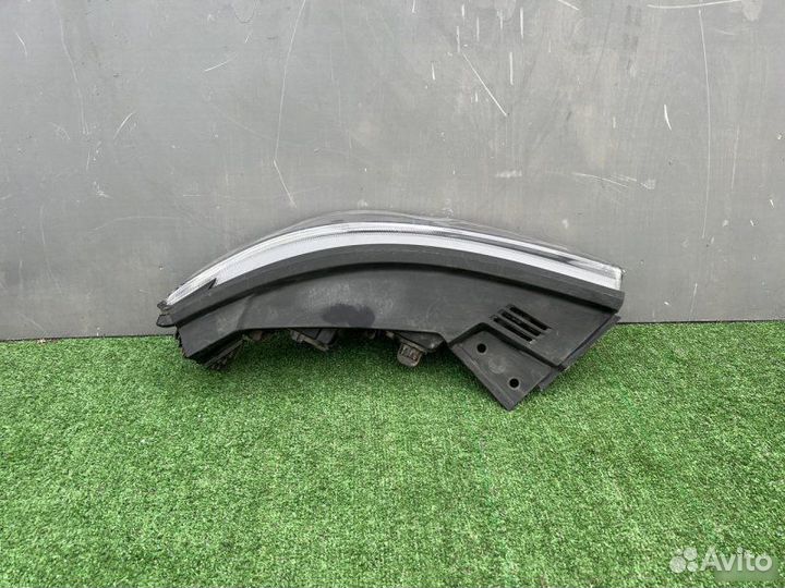 Фара левая Hyundai Palisade LX2 G6DC 2019