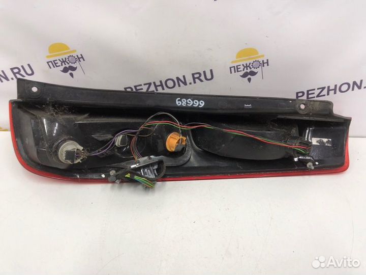 Фонарь задний левый Ford Fiesta хэтчбек 3D 1.4