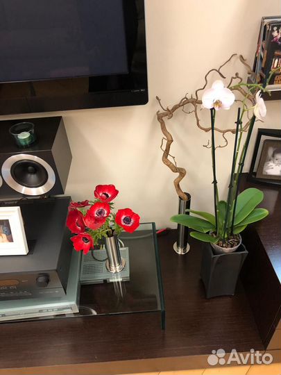 Консоль под телевизор