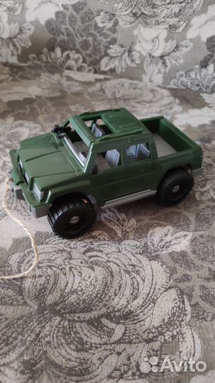 Модель автомобиля