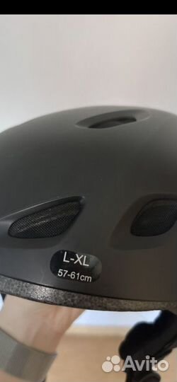 Шлем горнолыжный