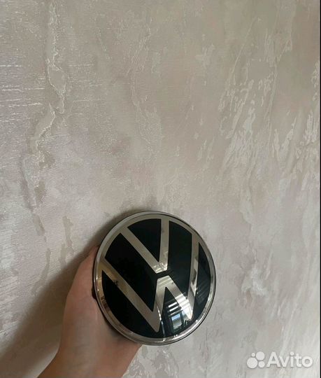 Эмблема решетки радиатора volkswagen Tigun
