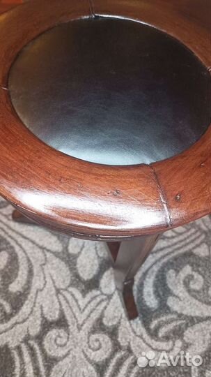 Стул для пианино