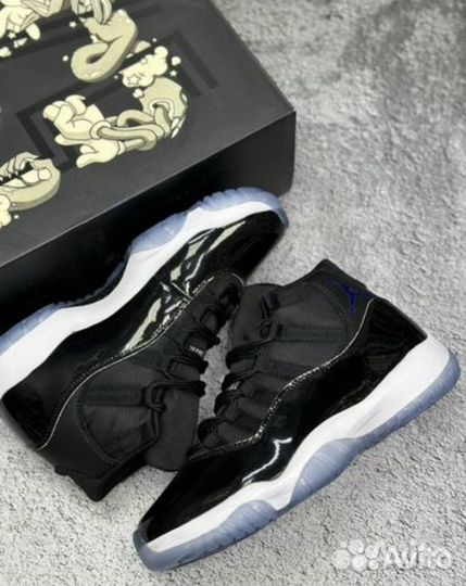 Кроссовки nike air jordan 11 26 см