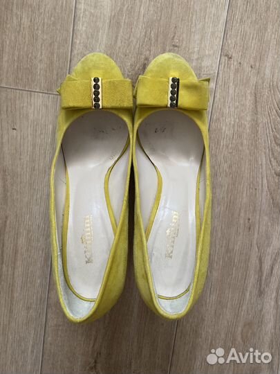 Туфли женские