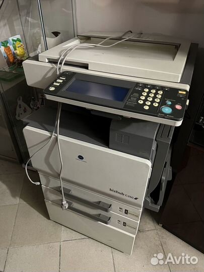 Цветной мфу Konica Minolta bizhub C250