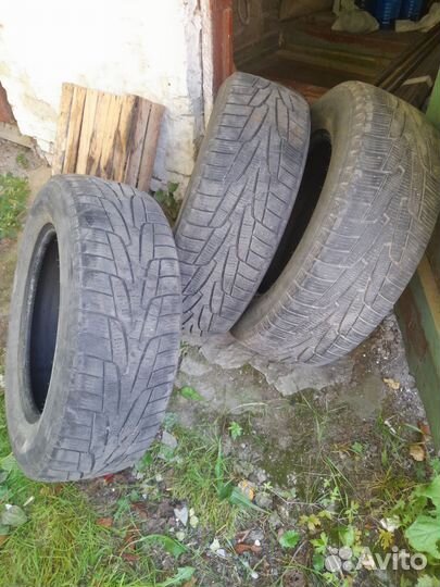 Kumho I'Zen KW31 235/65 R17