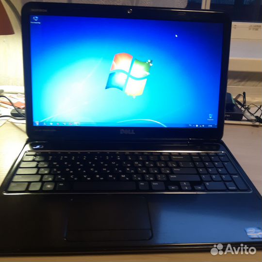 Dell 5110 i5-2450m/8GB/500GB/GT525M