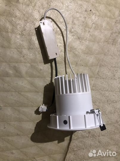 Светильник потолочный светодиодный