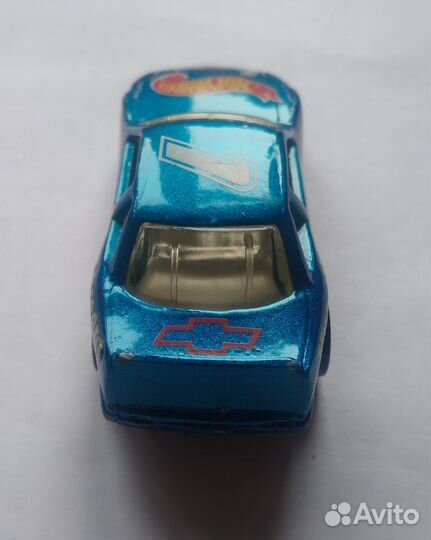 Модель машины Chevrolet от Hot Wheels (1991)