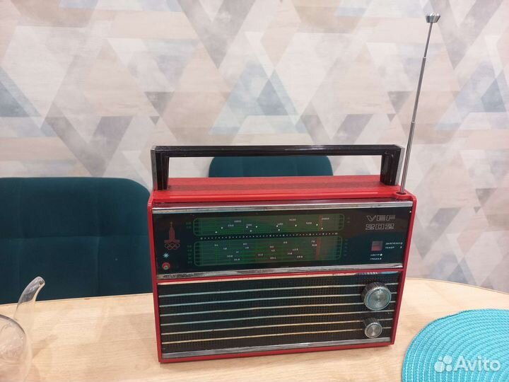 Радиоприемник vef 202 Олимпийский