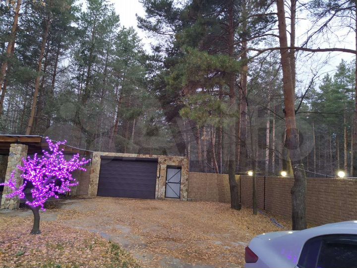 Дом 270 м² на участке 10 сот.