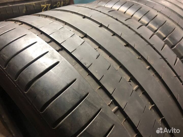 Michelin Pilot Super Sport 325/30 R21