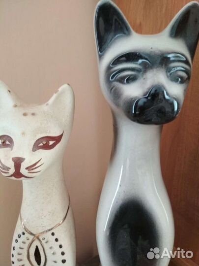 Статуэтки Кошки