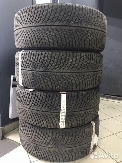 Michelin Pilot Alpin 5 285/45 R21
