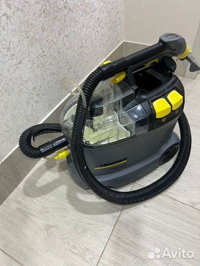 Моющий пылесос Karcher puzzi 8/1