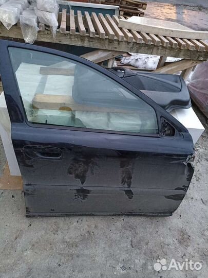 Дверь volvo s60