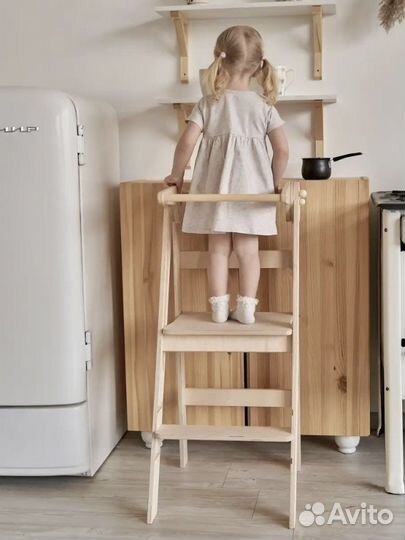 Башня помощника монтессори