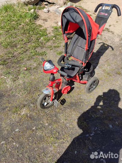 Детский трехколесный велосипед