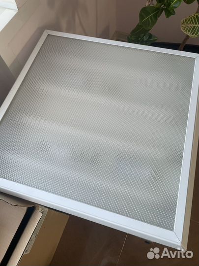 Светильник накладной потолочный бу