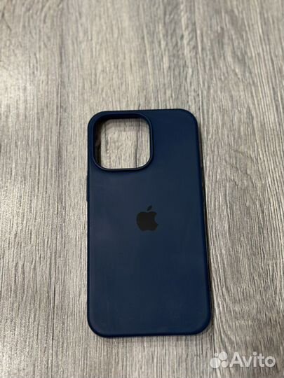 Чехол на iPhone 13 pro