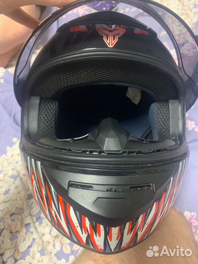 Мотоциклетный шлем