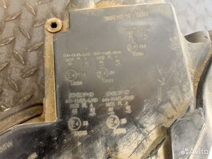 Фара левая для VW Passat B6