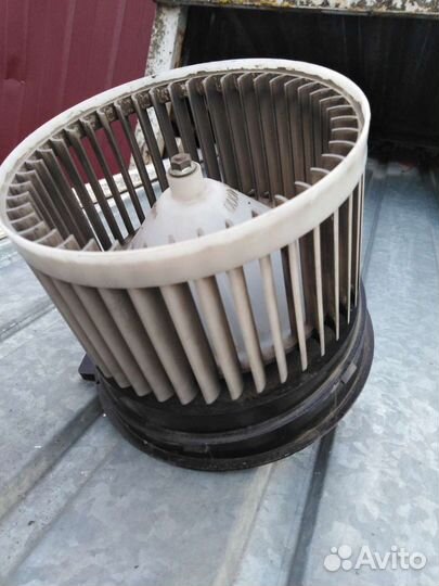 Моторчик вентиляции