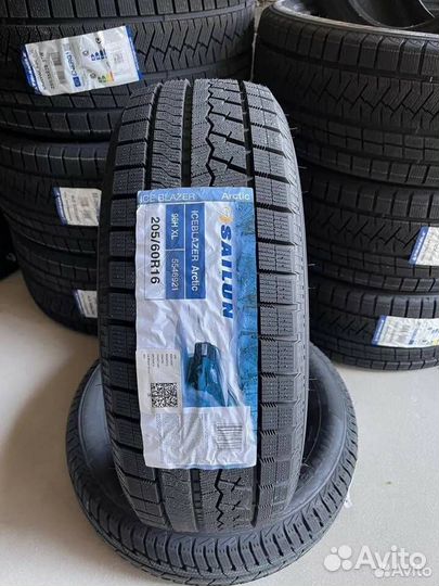 Sailun Ice Blazer Arctic 205/60 R16