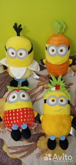 Много мягких игрушек