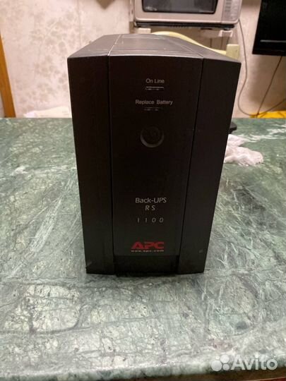 Ибп APC Back-UPS RS 1100