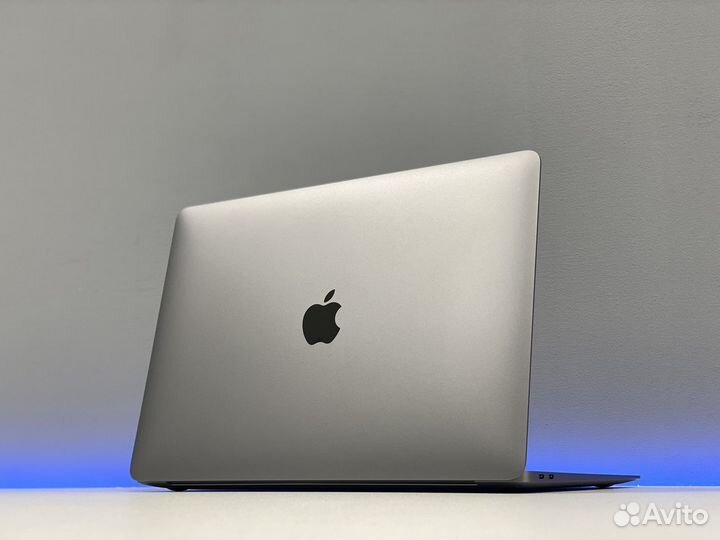 MacBook Air M1 8 ядер Space Gray