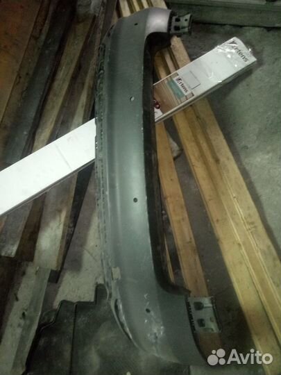 Бампер задний Шкода йети 1,2 2010 г.в