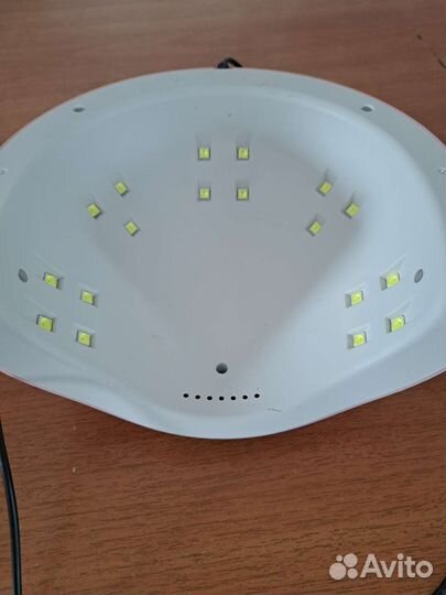 Лампа для ногтей