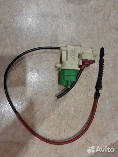 Тросовый привод коробки АКПП