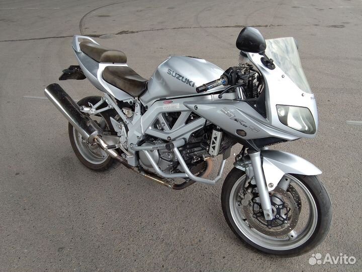 Suzuki sv650s